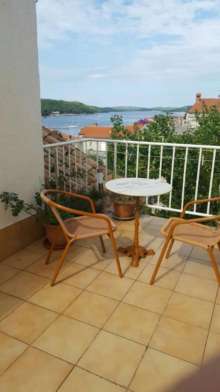 Accommodation Branka Mali Lošinj Exterior foto